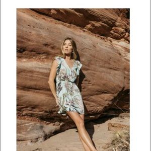 NWT O’Neill women’s dress, style Brenen size L